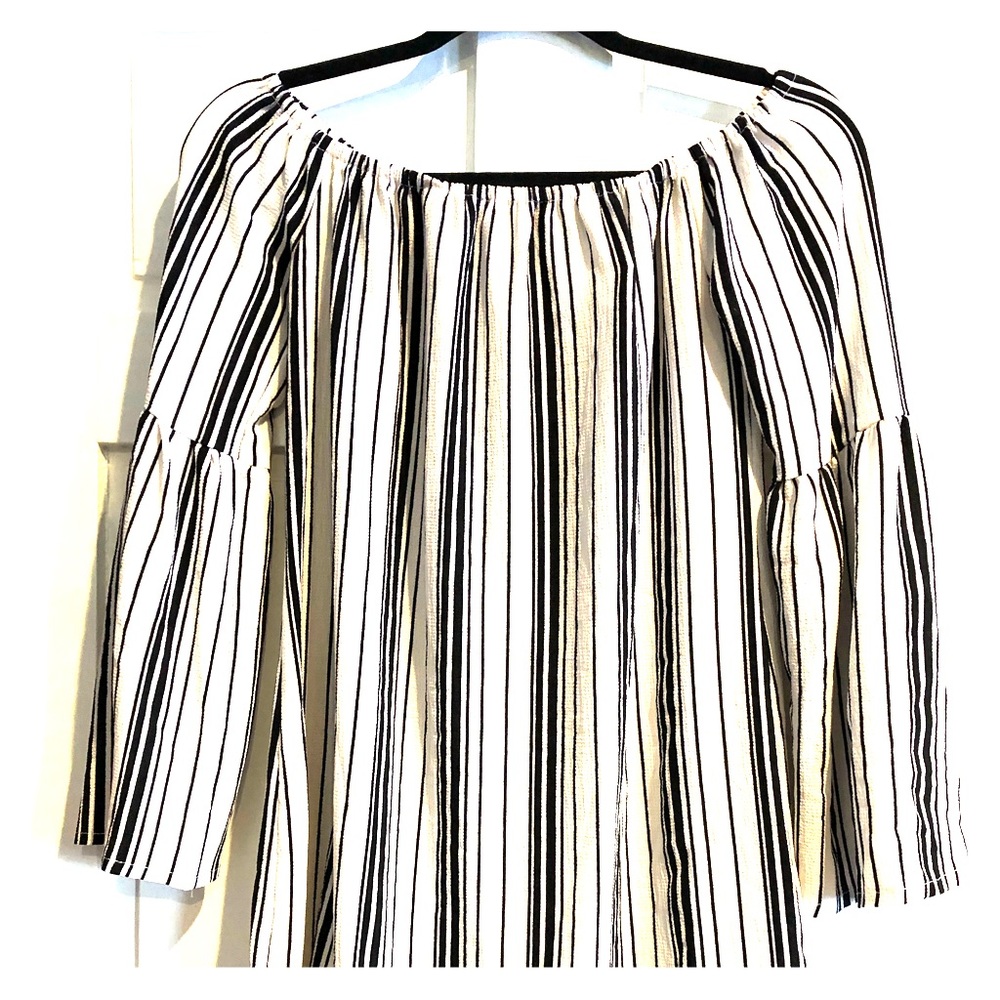 Boho b/w off shoulder striped dress